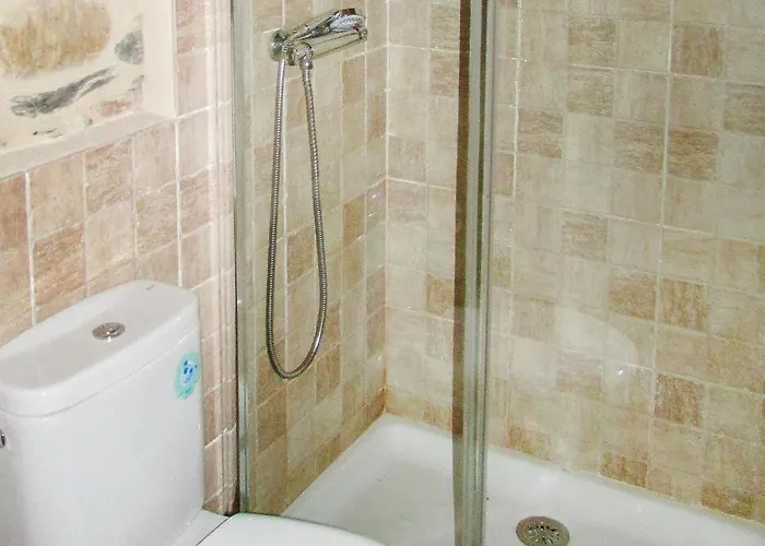 Ferienhaus Awesome In Aldeanue De La Sierra *